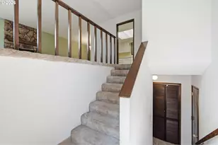 11660 SW Ashwood Ct, Tigard, OR 97223 - Photo 5