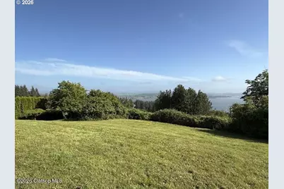 205 W Kensington Ave, Astoria, OR 97103 - Photo 9