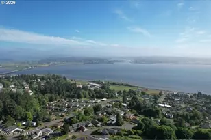 205 W Kensington Ave, Astoria, OR 97103 - Photo 5