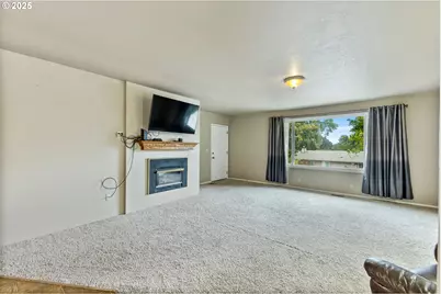 1290 Evergreen Ln, Sweet Home, OR 97386 - Photo 25