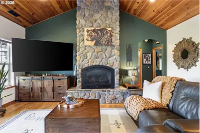 445 Melqua Rd, Roseburg, OR 97471 - Photo 9