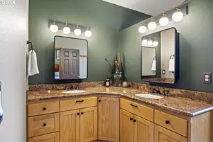 445 Melqua Rd, Roseburg, OR 97471 - Photo 31