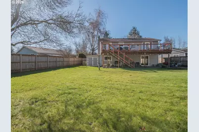 2220 SW Brink Ave, Troutdale, OR 97060 - Photo 33