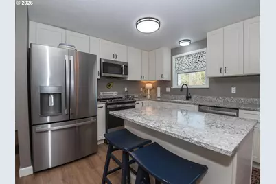 2220 SW Brink Ave, Troutdale, OR 97060 - Photo 11