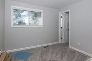 2220 SW Brink Ave, Troutdale, OR 97060 - Photo 13