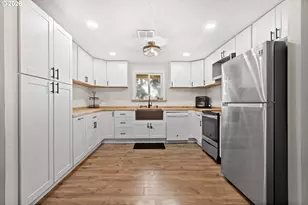 35551 Little Ln, Astoria, OR 97103 - Photo 11