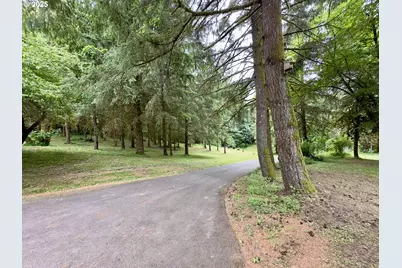 818 NW 359th St, La Center, WA 98629 - Photo 9