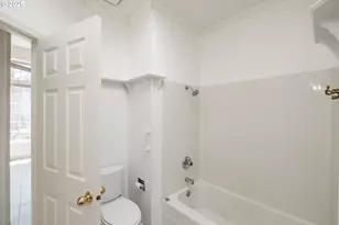 2217 S Juliet Ct, Salem, OR 97302 - Photo 21