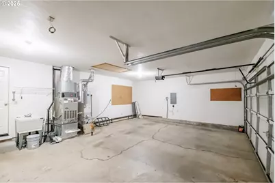 2217 S Juliet Ct, Salem, OR 97302 - Photo 19