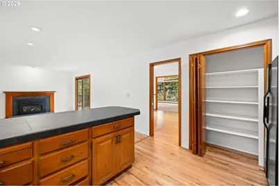 464 Livingood Ln, Lake Oswego, OR 97034 - Photo 9