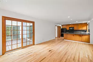 464 Livingood Ln, Lake Oswego, OR 97034 - Photo 17