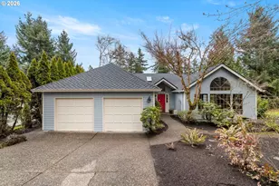 464 Livingood Ln, Lake Oswego, OR 97034 - Photo 1