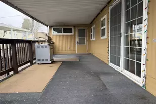 16901 SE Division St, Portland, OR 97236 - Photo 3