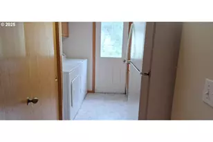 3890 Spruce St, Florence, OR 97439 - Photo 13