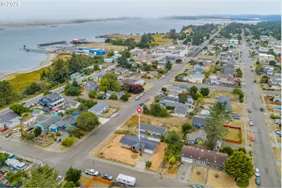 530 Montgomery Ave, Coos Bay, OR 97420 - Photo 37