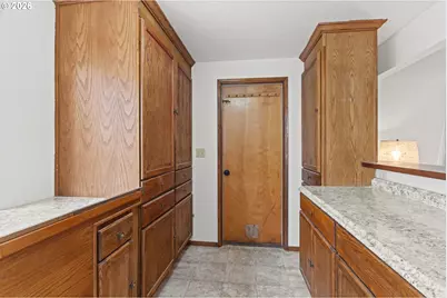 530 Montgomery Ave, Coos Bay, OR 97420 - Photo 15