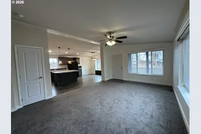 917 S Hall St, Prairie City, OR 97869 - Photo 15