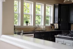 1033 NW Eloise Ln, Portland, OR 97229 - Photo 15