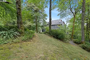 1033 NW Eloise Ln, Portland, OR 97229 - Photo 39
