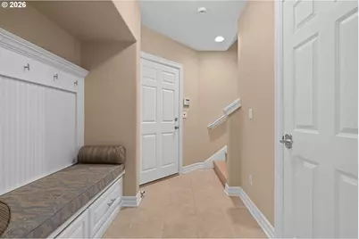 1033 NW Eloise Ln, Portland, OR 97229 - Photo 35
