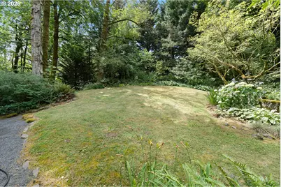 1033 NW Eloise Ln, Portland, OR 97229 - Photo 43