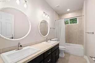 1033 NW Eloise Ln, Portland, OR 97229 - Photo 27