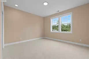 1033 NW Eloise Ln, Portland, OR 97229 - Photo 33