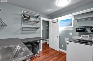 923 SW 50th St, Lincoln City, OR 97367 - Photo 23