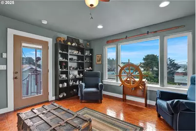 923 SW 50th St, Lincoln City, OR 97367 - Photo 41