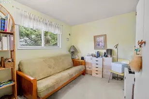 810 McVey Ave, Lake Oswego, OR 97034 - Photo 25