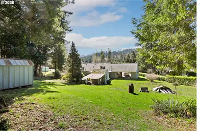 45811 McKenzie Hwy, Vida, OR 97488 - Photo 27