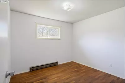 45811 McKenzie Hwy, Vida, OR 97488 - Photo 15