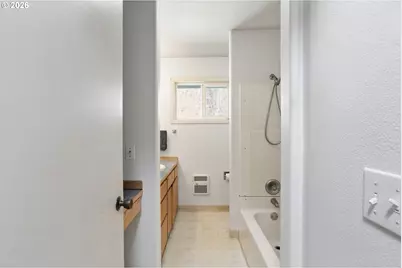 45811 McKenzie Hwy, Vida, OR 97488 - Photo 19