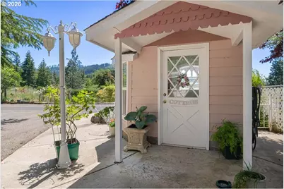 1300 Fair Oaks Rd, Oakland, OR 97462 - Photo 3
