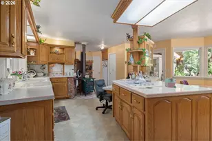 1300 Fair Oaks Rd, Oakland, OR 97462 - Photo 15