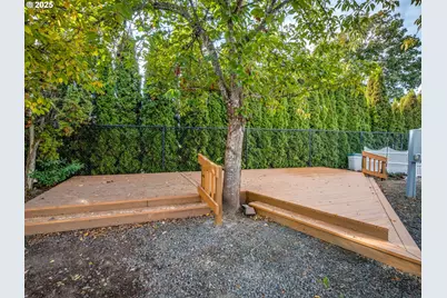 570 N 10th Ave #2, Cornelius, OR 97113 - Photo 19