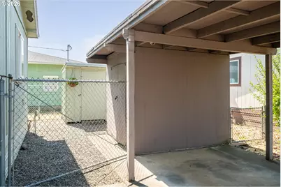 2150 Laura St #119, Springfield, OR 97477 - Photo 23
