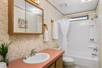 2150 Laura St #119, Springfield, OR 97477 - Photo 21