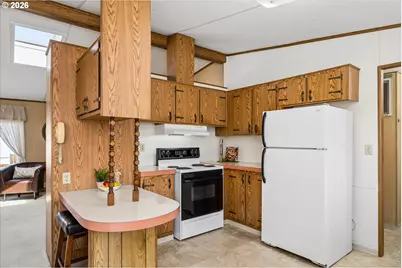 2150 Laura St #119, Springfield, OR 97477 - Photo 11