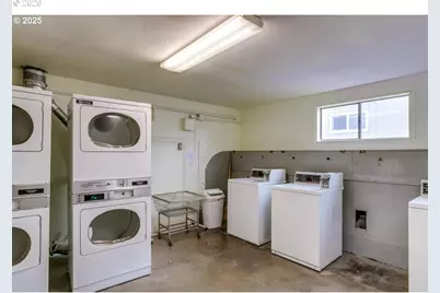 2150 Laura St #119, Springfield, OR 97477 - Photo 37