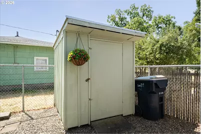 2150 Laura St #119, Springfield, OR 97477 - Photo 25