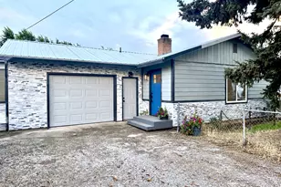 2702 May Ln, La Grande, OR 97850 - Photo 1