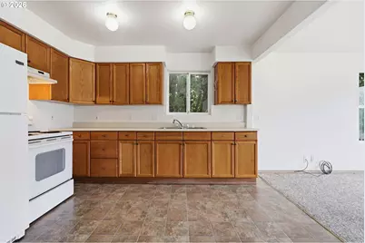 80 NW Columbia Ave, Stevenson, WA 98648 - Photo 9