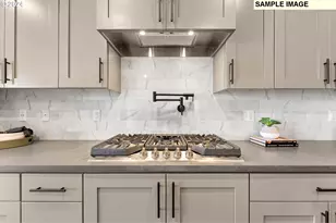 18713 NE 41st Ave, Vancouver, WA 98686 - Photo 9