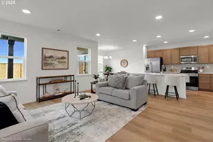 2363 W 10th Ave, Junction City, OR 97448 - Photo 9