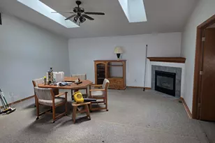 22 SE 136th Ave, Portland, OR 97233 - Photo 5