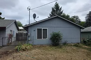 22 SE 136th Ave, Portland, OR 97233 - Photo 3
