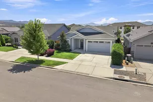 1754 Dragon Tail Pl, Medford, OR 97504 - Photo 3
