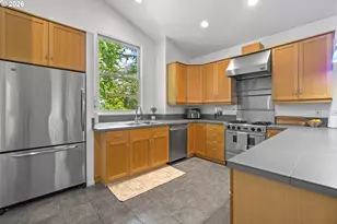 5733 SW Salmon St, Portland, OR 97221 - Photo 15