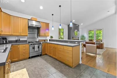 5733 SW Salmon St, Portland, OR 97221 - Photo 17